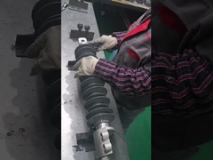 عازل السكك الحديدية المطاطي المركب 3KV ~ 25KV عازل القطار عالي قوة الدموع